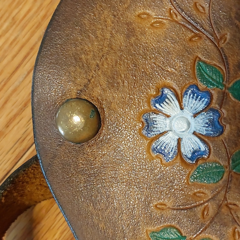 Vintage Leather Floral Purse - Picture 6 of 6